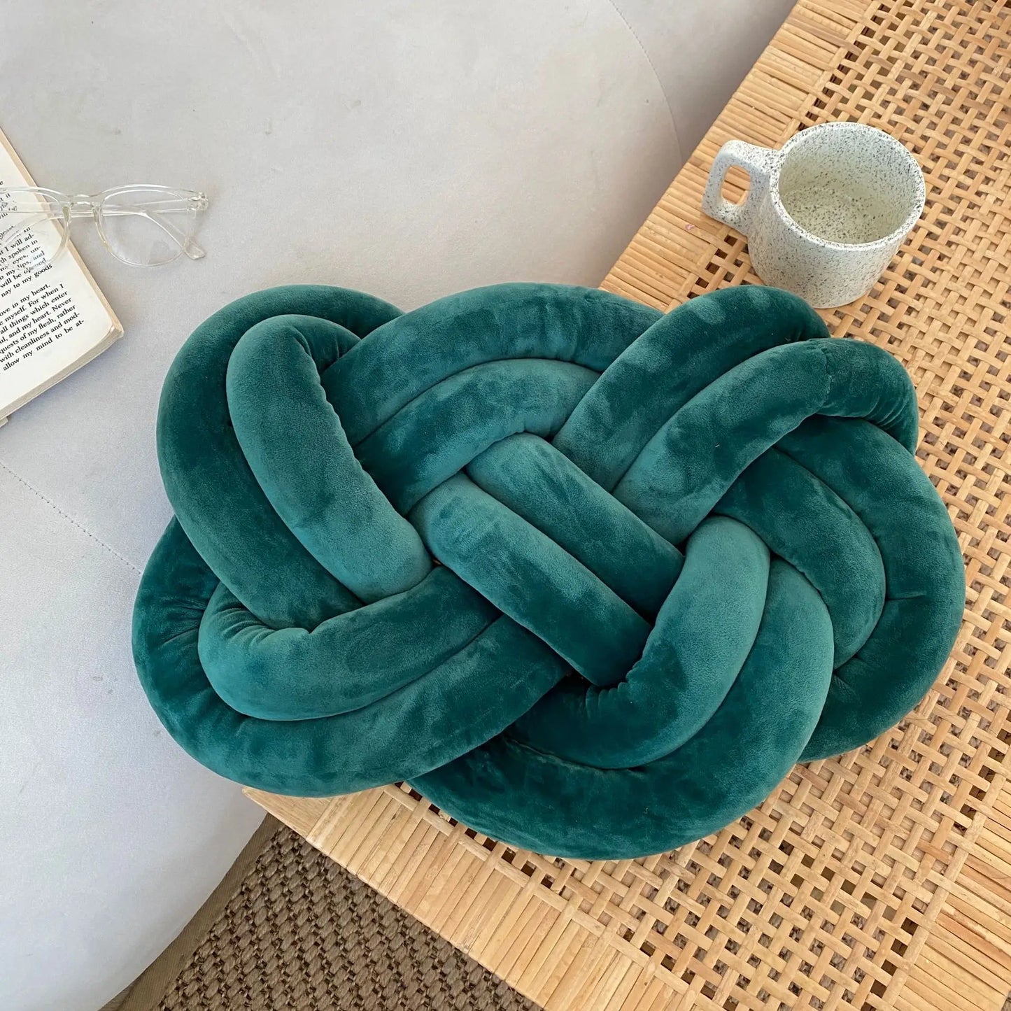 Inyahome Handmade Knot Throw Pillows for Couch Soft Decorative Knotted Comfort Pillow Cushion for Home Sofa Bedroom Decor Blue