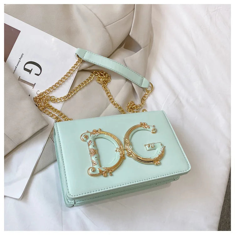 Fashion Trend Women's Crossbody Bag Armpit Classic PU Leather Women's Shoulder Bag Square Flip Small Square Bag