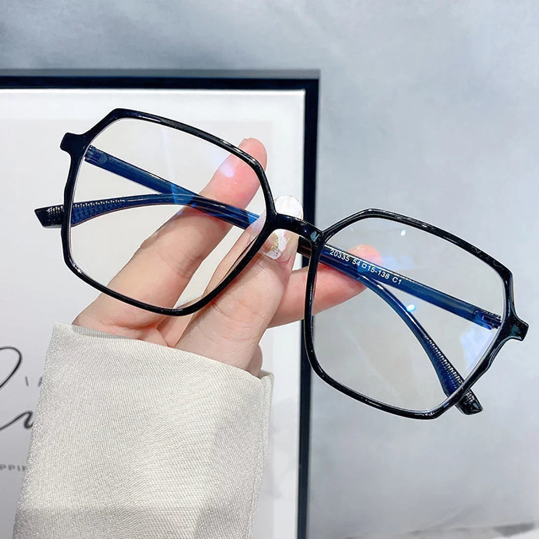Fashion Anti Blue Light Glasses Ultra-Light Transparent Korean Gradient Big Square Frame Men Women Eye Protection Spectacles