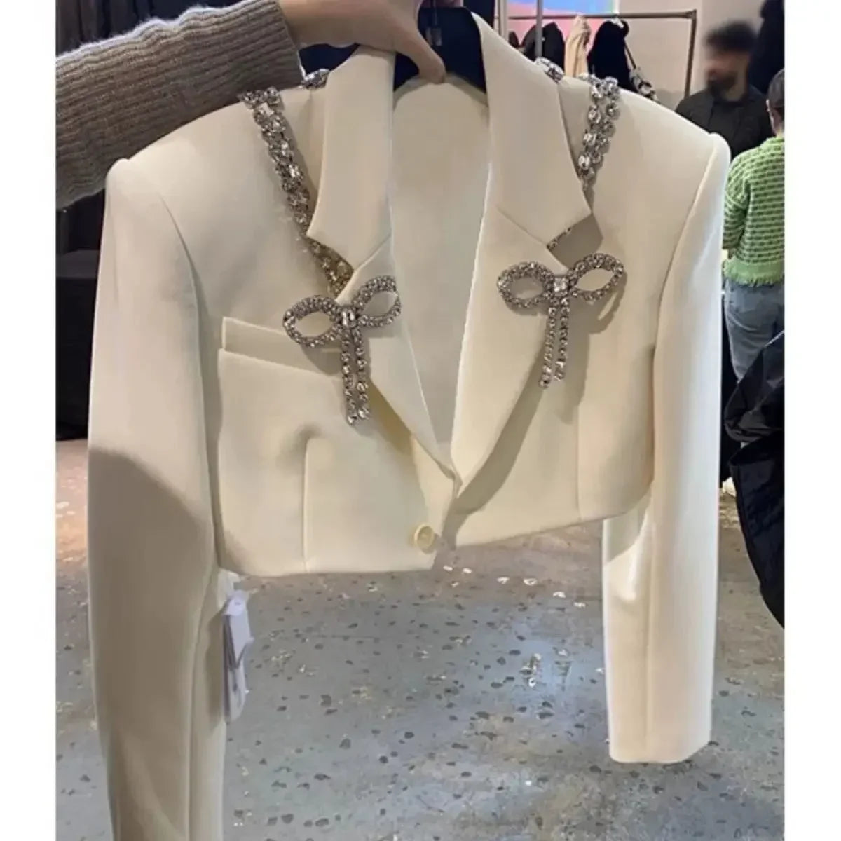 Spring Summer Diamonds Beaded Bow Blazers Coat 3D Bowtie Rhinestones Suit Jacket Crystal Chain Turn Down Collar OL Cardigan Tops