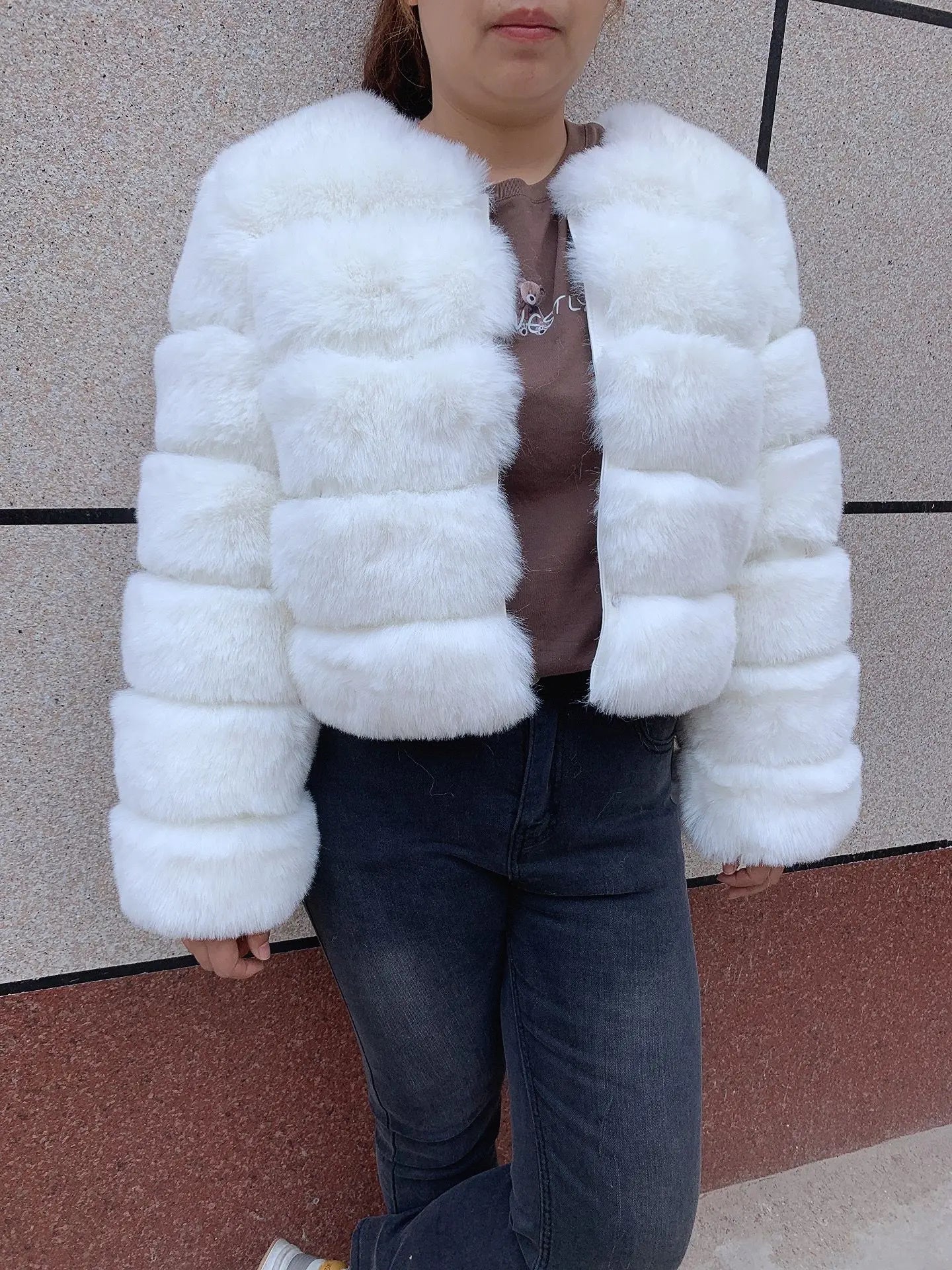 Damenmode Kunstpelzmantel superheiß Herbst Winter Damen kurze Kunstfuchsjacke flauschig hohe Qualität 7XL Damen Pelzmäntel
