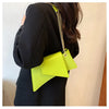 High quality Ladies Shoulder Bag Sense of luxury Chain Handbags Premium Leather Retro Women Bags Designer Lady Armpit Bag Clutch
