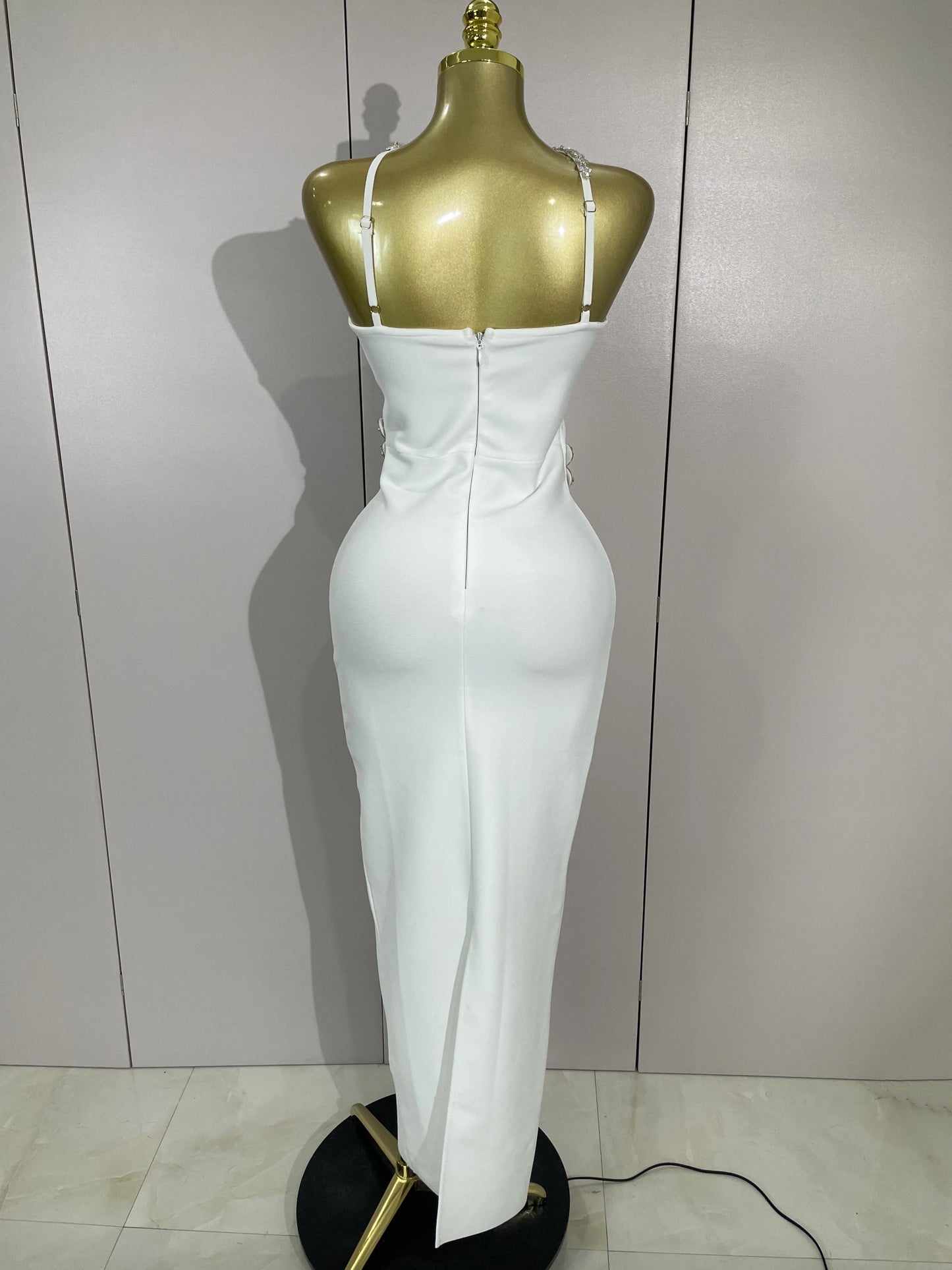 Sexy Backless Sparkly Crystal Diamonds White Bodycon Bandage Dress Women Celebrity Elegant Evening Club Party Birthday Dresses