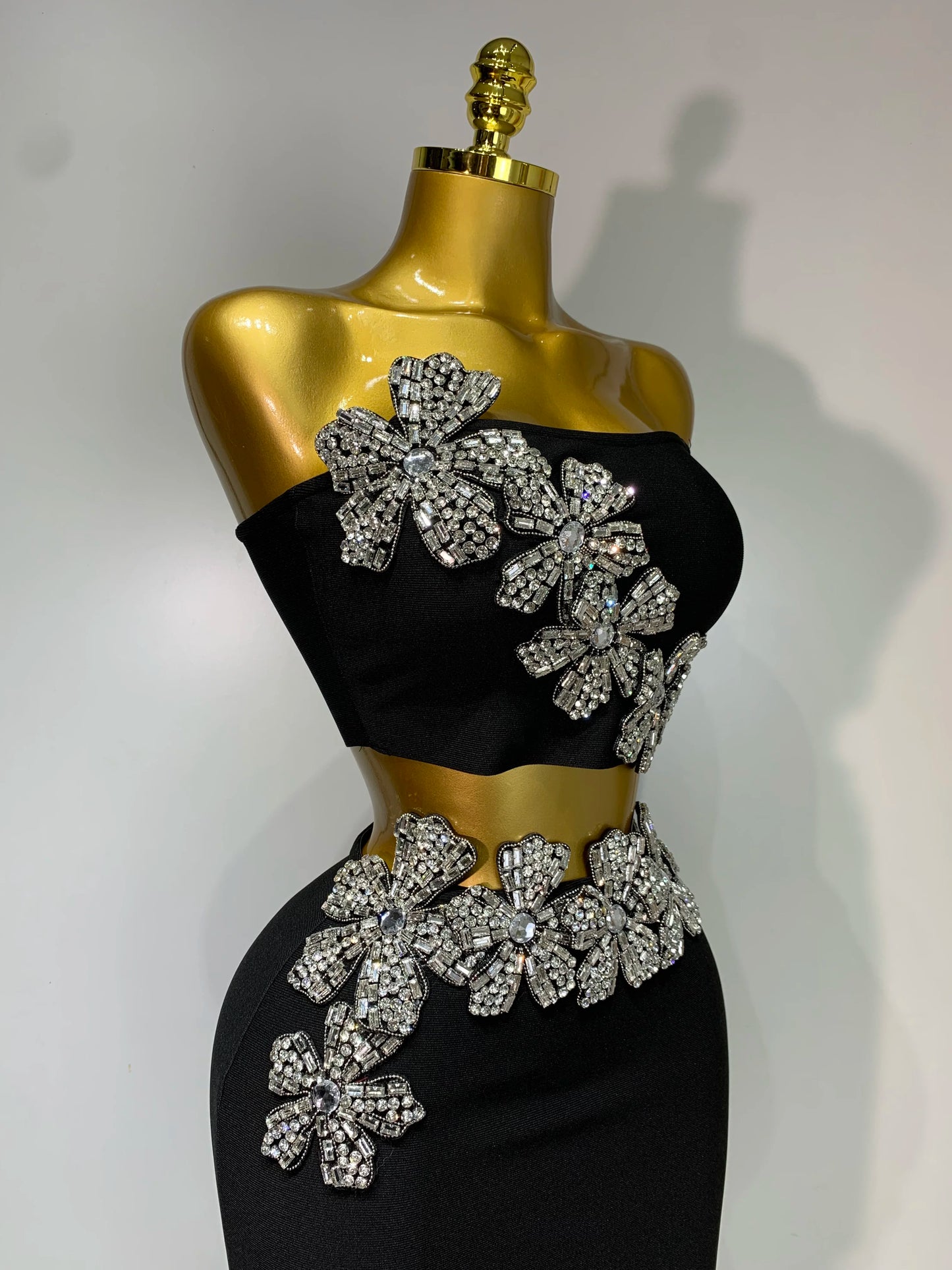 Women Sexy Strapless Flower Diamonds Black Maxi Long Bandage Two Piece Set 2025 Knitted Elegant Evening Club Party Prom Gowns