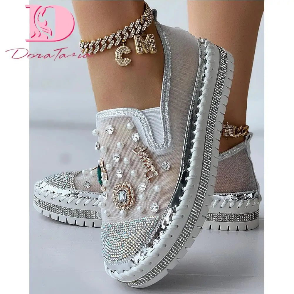 Big Size 43 Brand New Ladies Platform Loafers Fashion Rhinestonen Pearl Solid women's Sneakers Casual Spring Autumn Women Shoes
