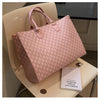 Large-capacity women's bags in Europe and the United States retro shoulder bag classic letters PU commuter handbags women