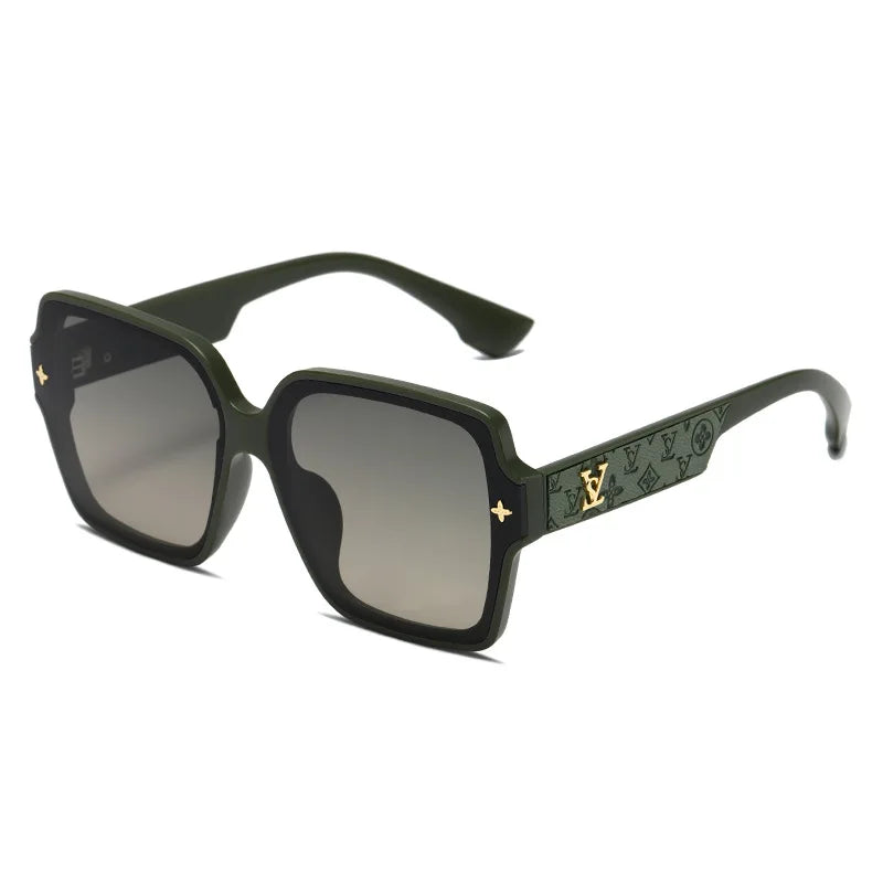 New fashion square frame sunglasses for women luxury sunglasses UV protection large frame all-match glasses(DS-8052-1)