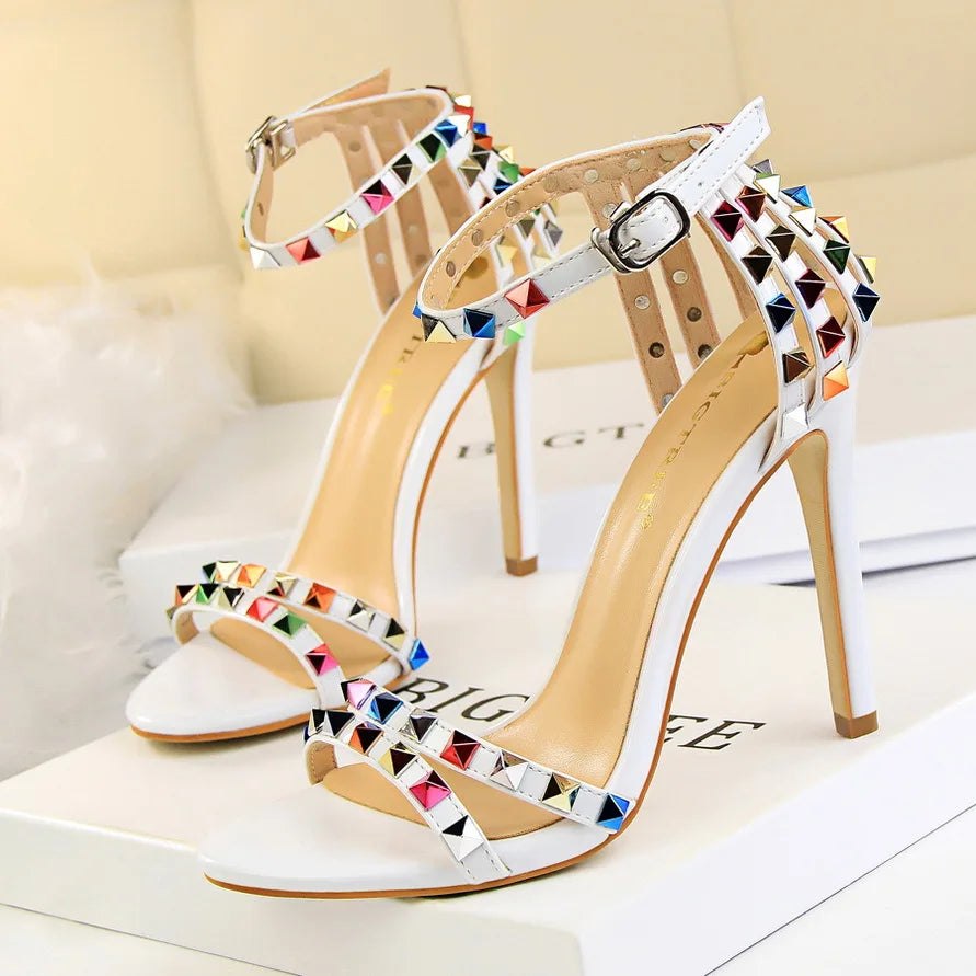 Summer Women Roman High Heels Rivets Studded Sandals Stiletto Gladiator Pumps Open Toe Luxury Shoes Hollow One-word Buckle 267-2