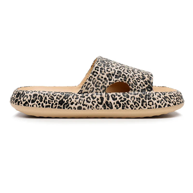 Fashion Leopard Home Slippers Women Soft Sole Non Slip Indoor Bathroom Slippers for Adults Summer Thick Platform Slides Female