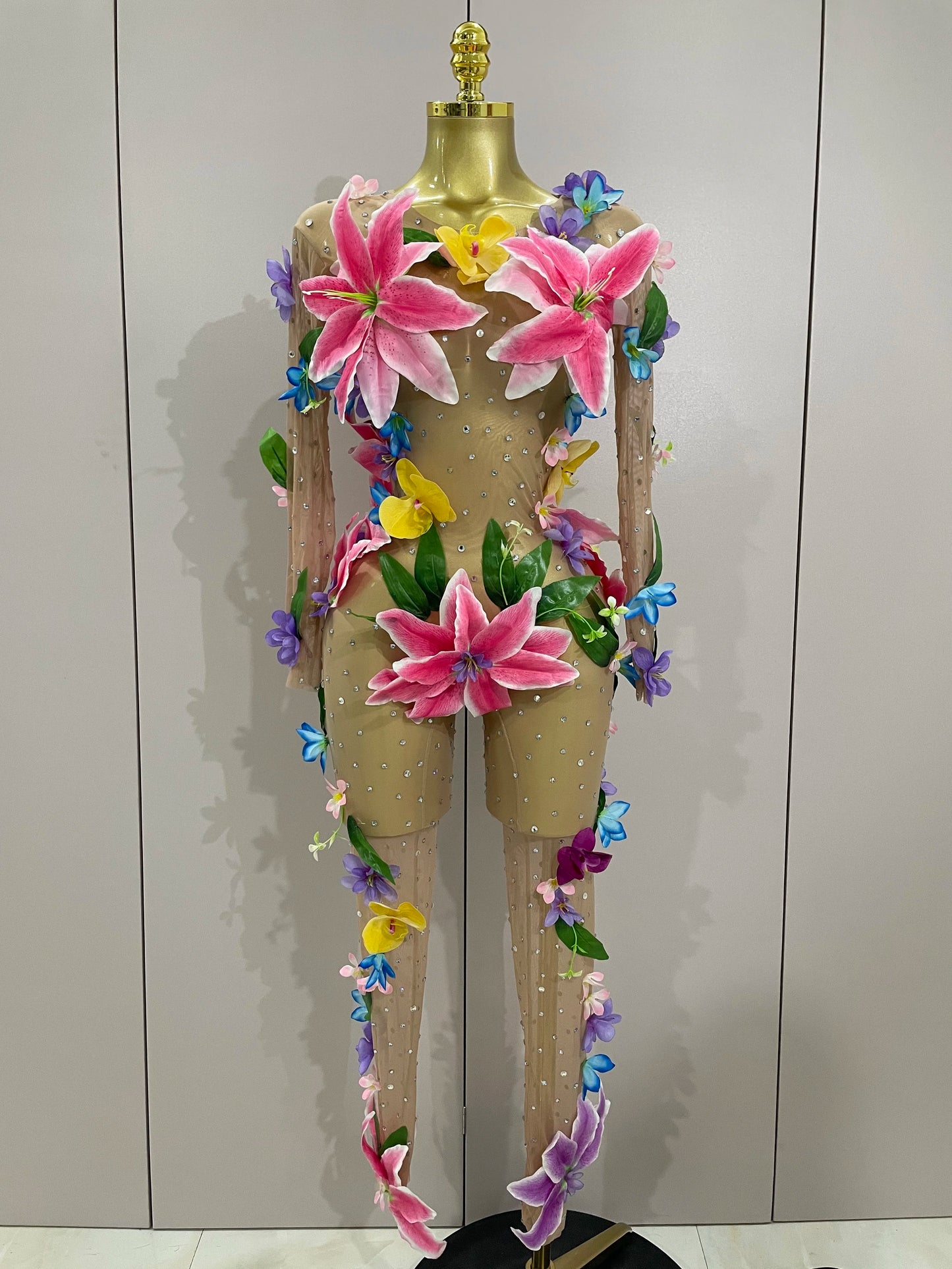 2025Sparkly Rhinestones 3D Flower Nude Mesh Transparent Jumpsut Women Evening Party Birthday Nightclub Performance Stage Costume