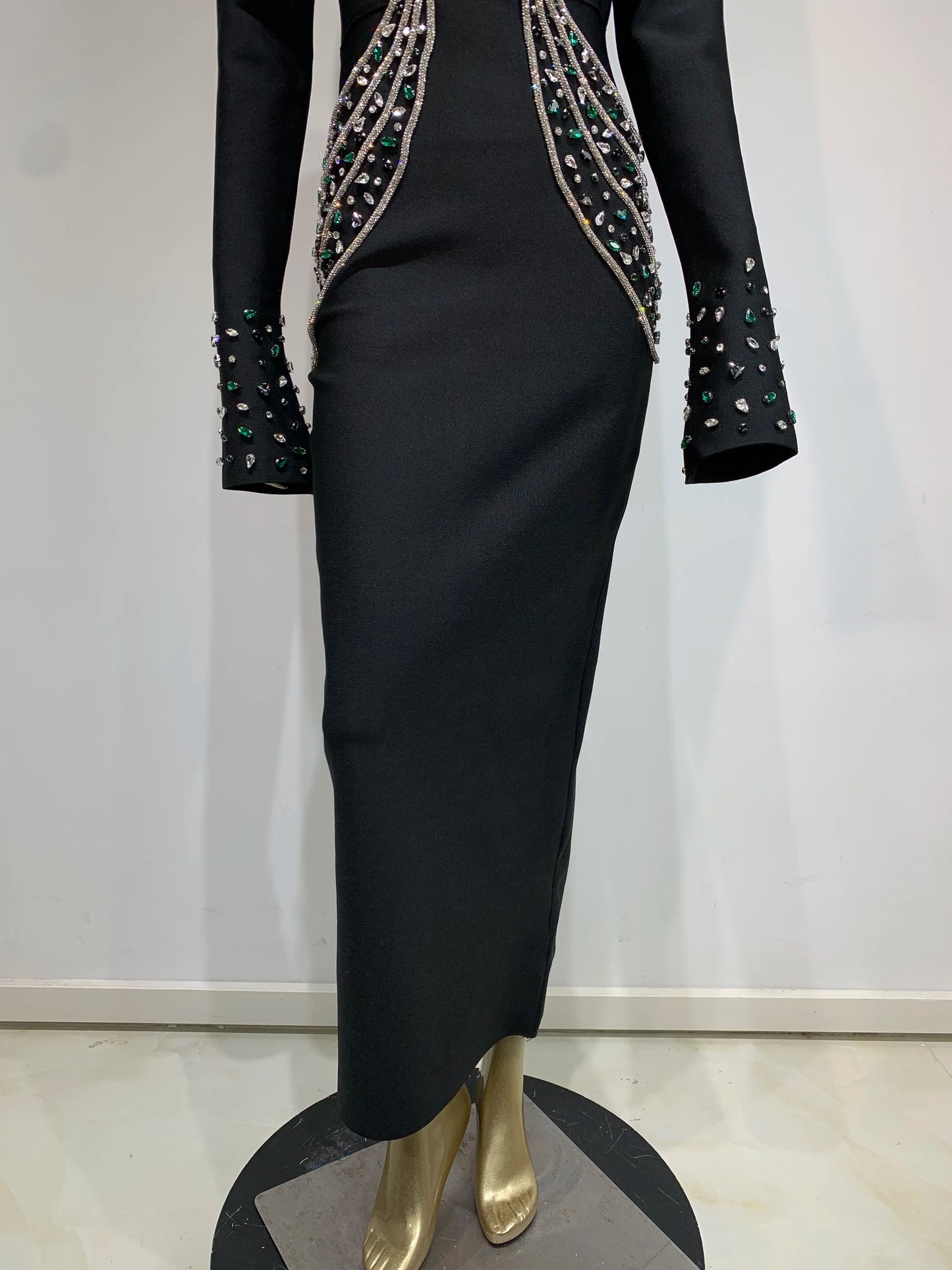 Women Celebrity Sexy Beading Crystal Diamonds Black White Maxi Long Bodycon Bandage Dress 2024 Elegant Evening Club Party Dress