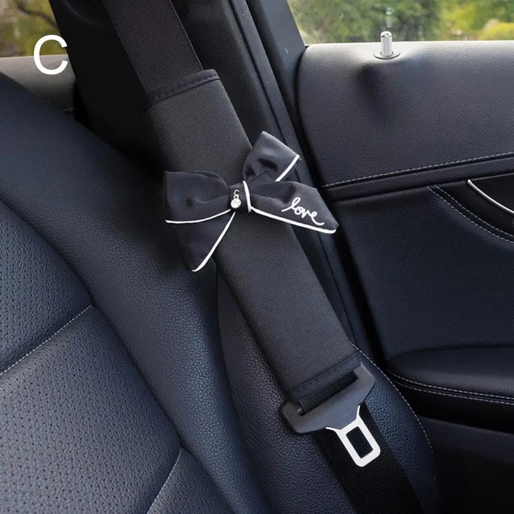 1Pcs Cute Women Bowknot Soft Plush Car Seat Belt Cover Velvet Auto Seat Belt Shoulder Strap Harness Cushion Protector Pads