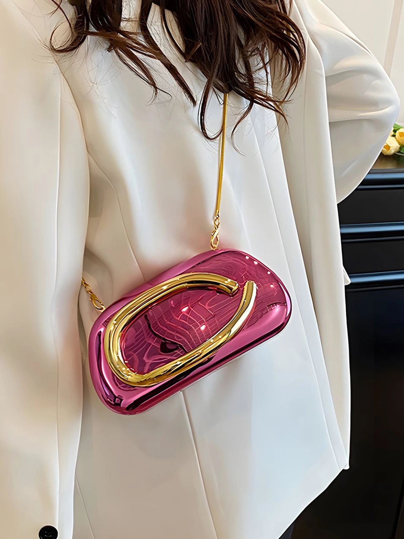 Fashion Elegant Metal Closure Box Shaped Crossbody Bags Women Evening Bags Wedding Mini Ladies Wallet Party Cute Purse ClutchBag