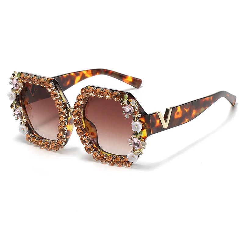 Stylish Diamond Blingbling Sunglasses For Mens Women With Bee 2022 Luxury Brand Designer Rhinestone Sexy SunglassesWomen