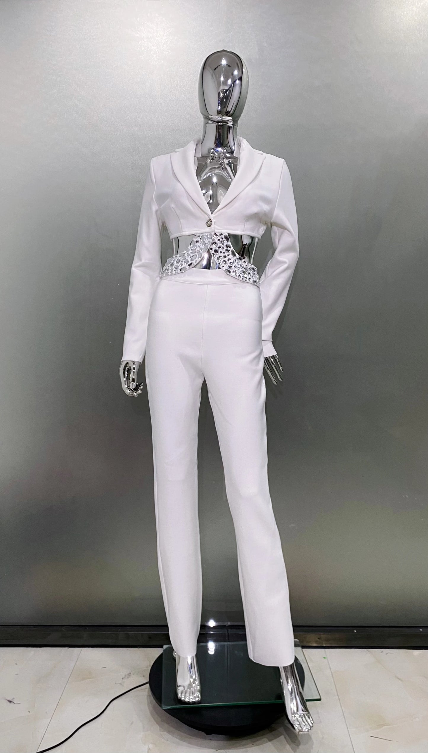 2024 New Arrival Black White Women Long Sleeve Sexy V-Neck Bodycon Bandage Set Shinning Crystal Nightclub Party Women's Set