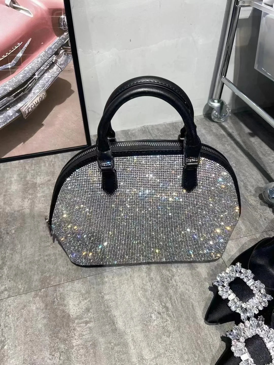 Luxury Crystal Shiny Rhinestone Diamond Bucket Bag Female Bling Evening Bag Lady Purse Women's Handbag Shoulder Messenger Bag