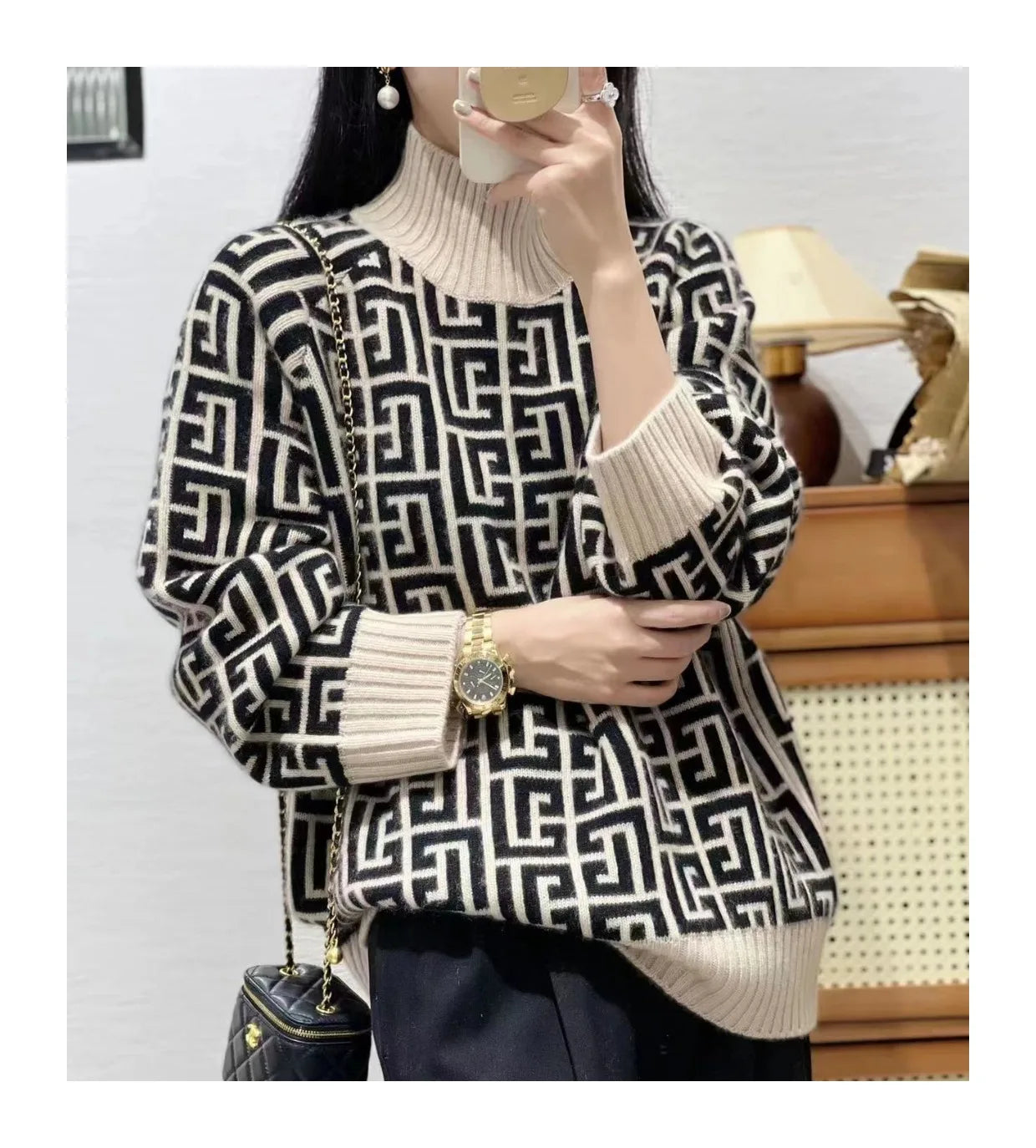 High-end 100% goat sweater women stand collar bottom loose sweater autumn winter new style of western style with age reduction