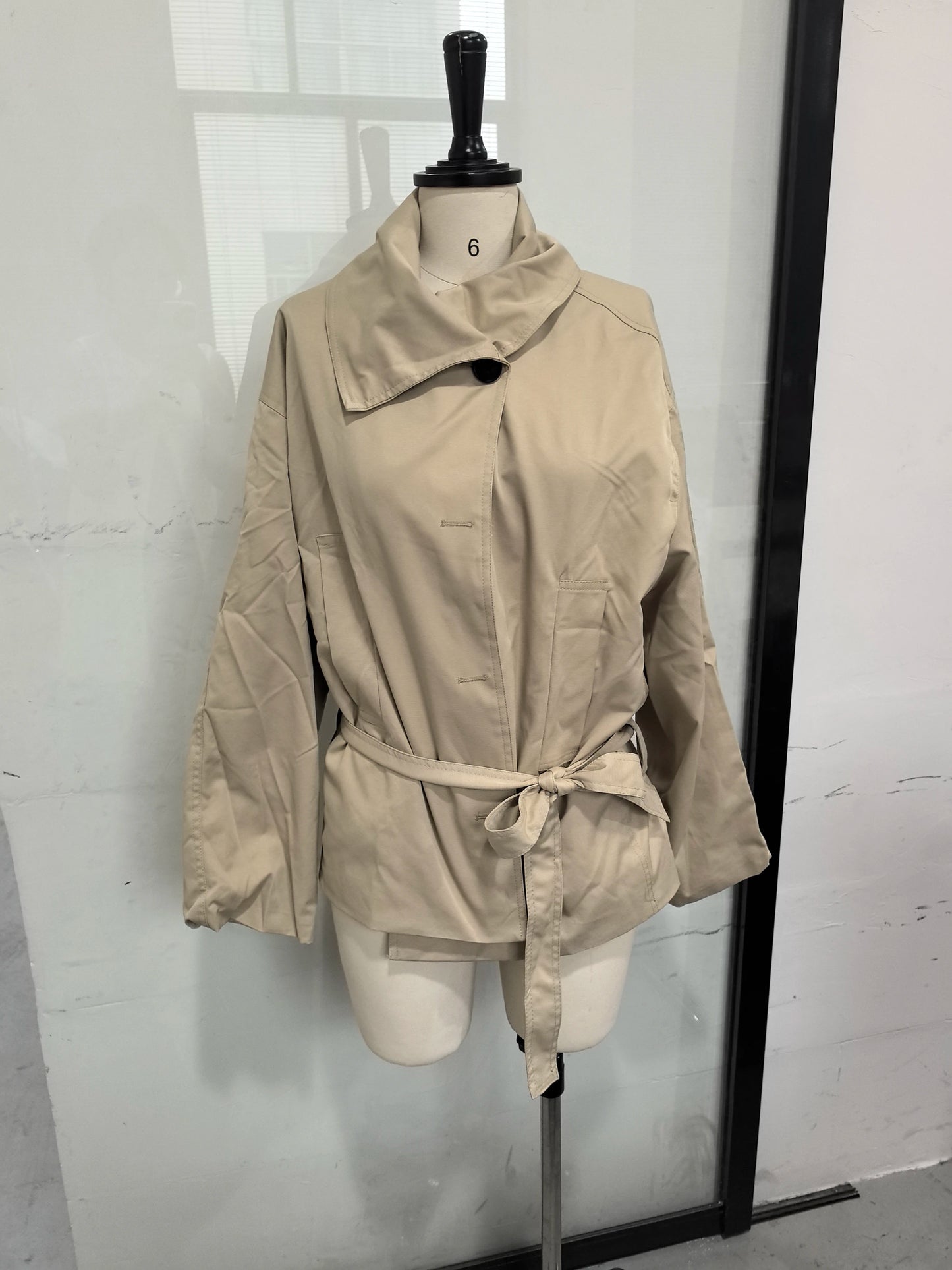 Fashion Belt Short Trench Coat Women Stand Collar Double Breasted Pocket Long Sleeve Coats 2025 Autumn Lady Commute Chic Outwear