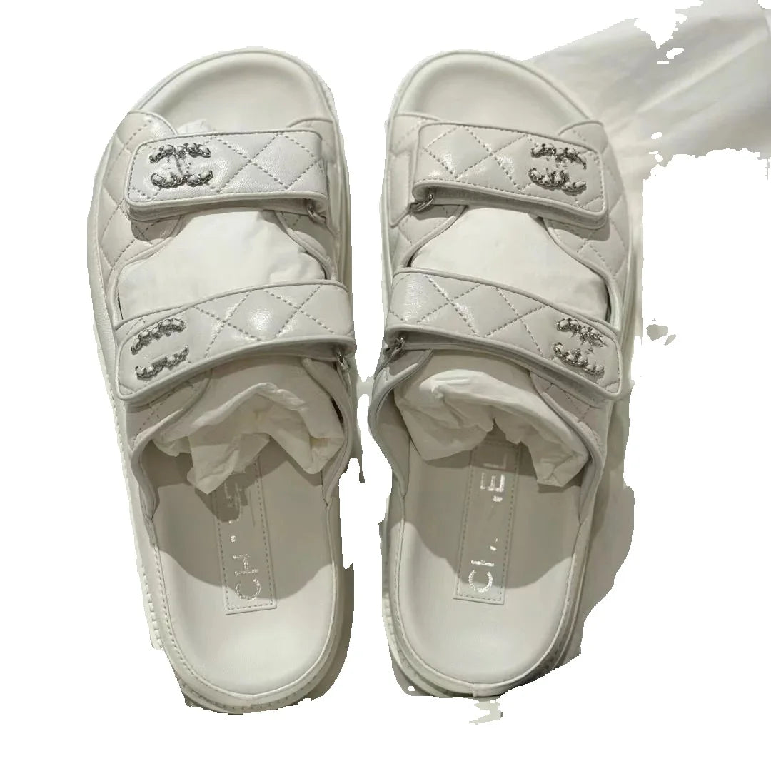 2025 New leather slipper for women going out in summer new Roman all-match beach flats