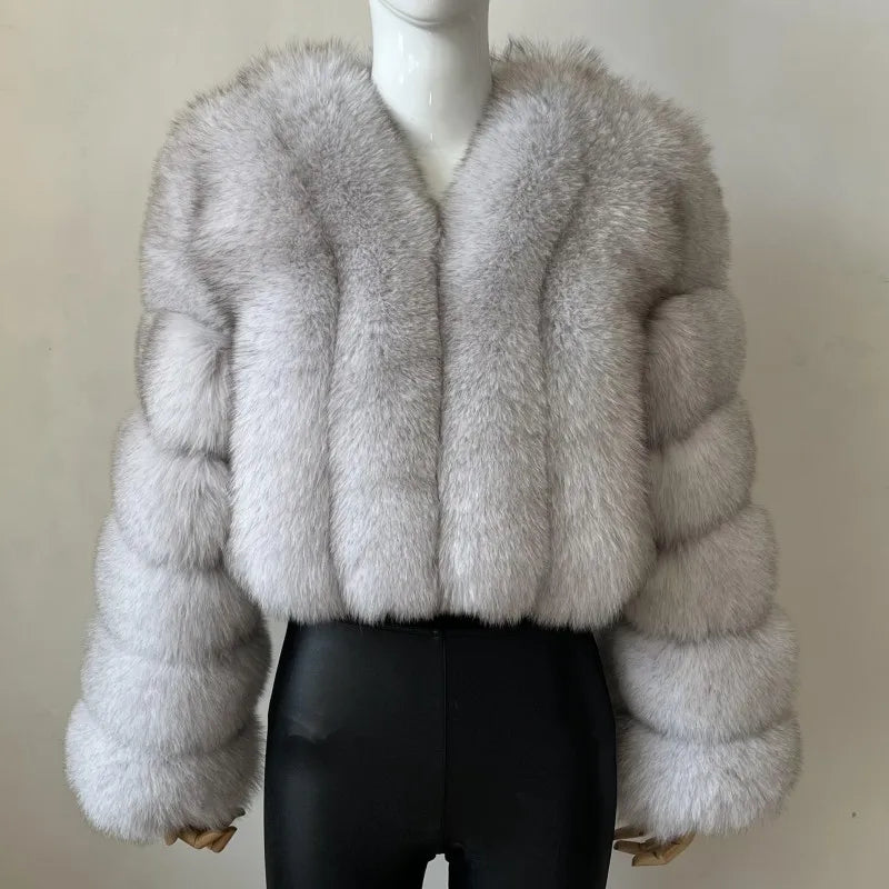 2023 Neuer kurzer Stil Echtfuchspelzmantel Winter Damen Natur Warme Mode Luxus
