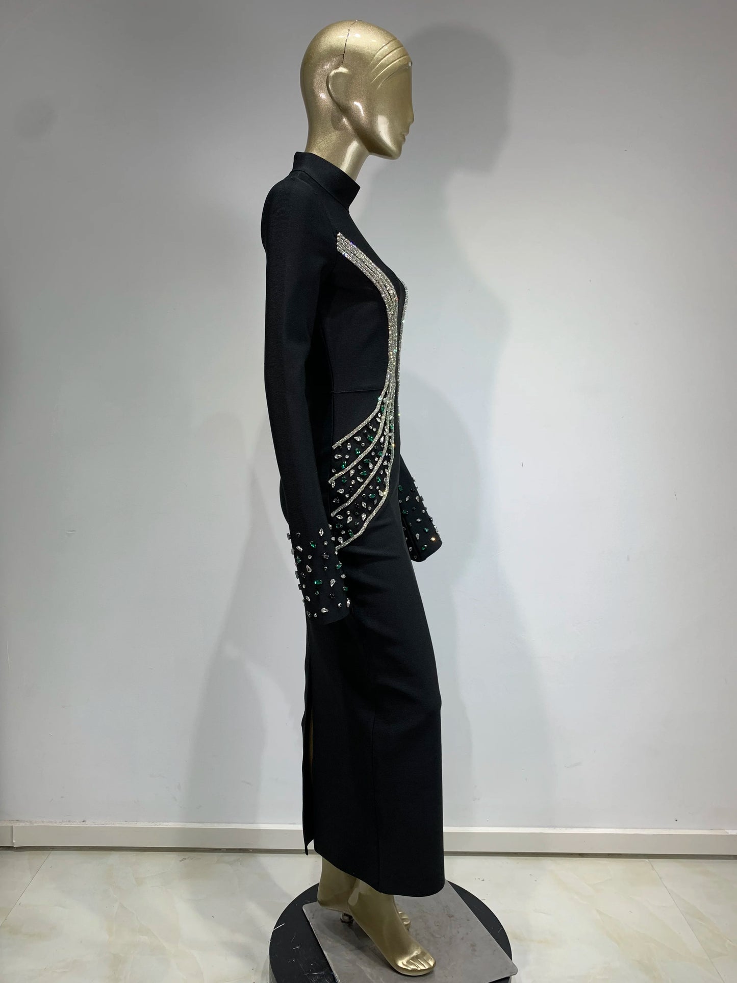 Women Celebrity Sexy Beading Crystal Diamonds Black White Maxi Long Bodycon Bandage Dress 2024 Elegant Evening Club Party Dress