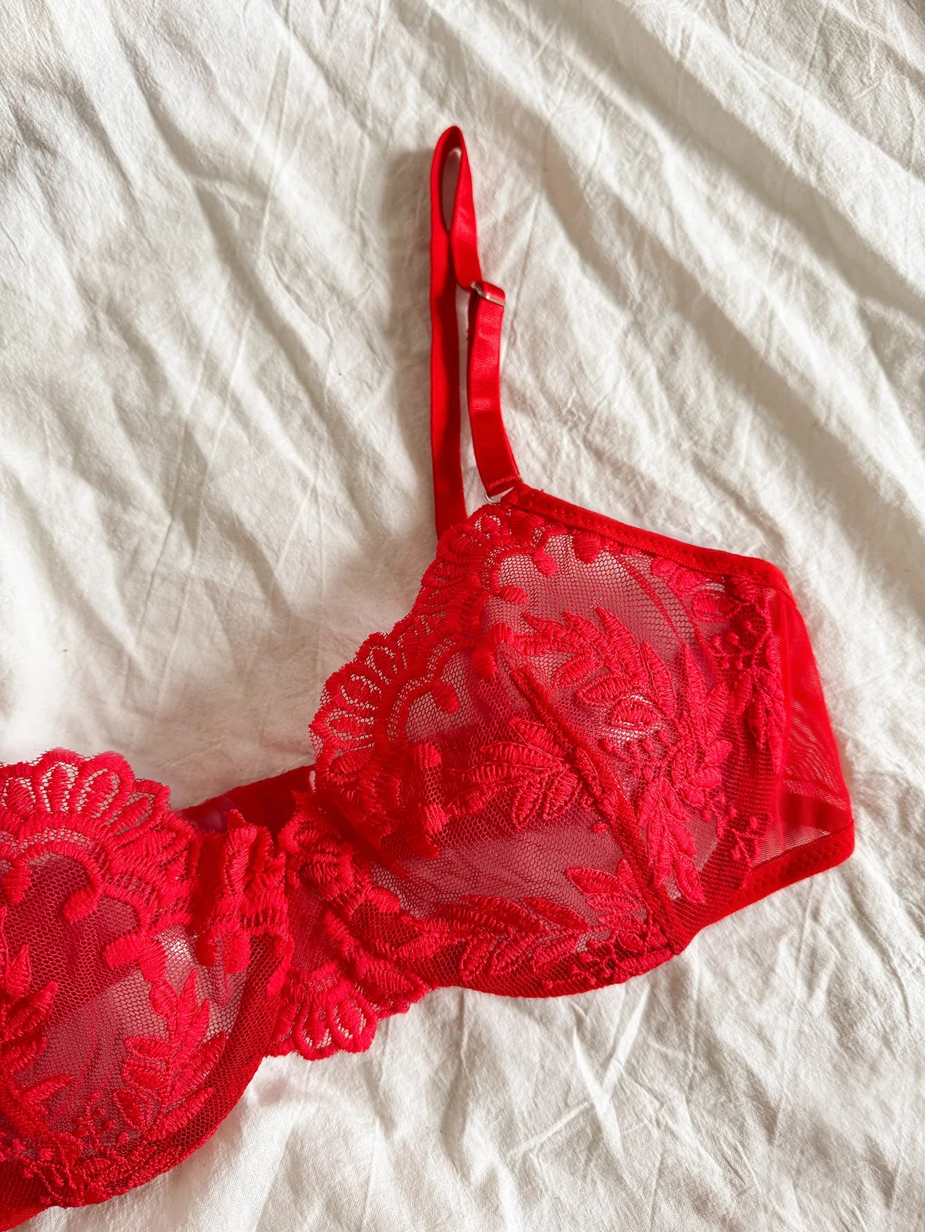 Floral tube Embroidered no padding Bra & Thongs Panties, Underwire Lingerie Set, Women's Lingerie & Underwear