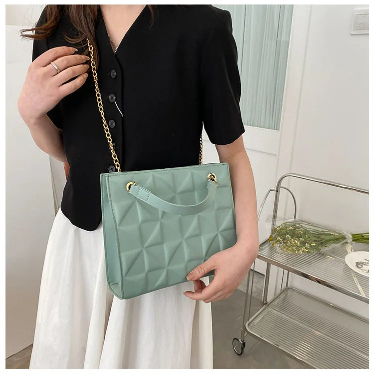 Ladies Fashion Large Capacity Chain Bag Retro Square Tote Bag Diamond Texture Shoulder Crossbody Daily Hundred Underarm Handbag