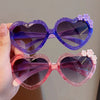 2023 Baby Girls Cute Acrylic Heart Shape Flowers UV400 Sunglasses Children Outdoor Sun Protection Sunglasses Kids Sun Glasses