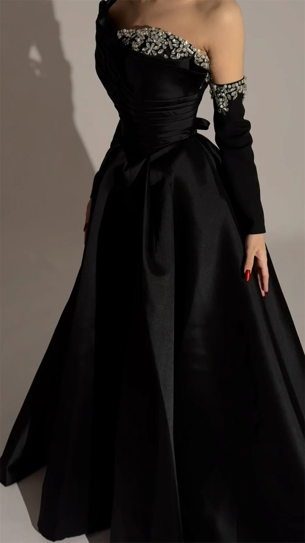 Bella Black Satin Beaded Robes De Soirée One Shoulder A-line Prom Dresses Customized Long Sleeves Floor-length Wedding Dress