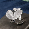 ZAKOL Luxury Sparkling Leaf Flower Micro-paved Zirconia Open Rings for Women Delicate Bridal Wedding Jewelry RP2034