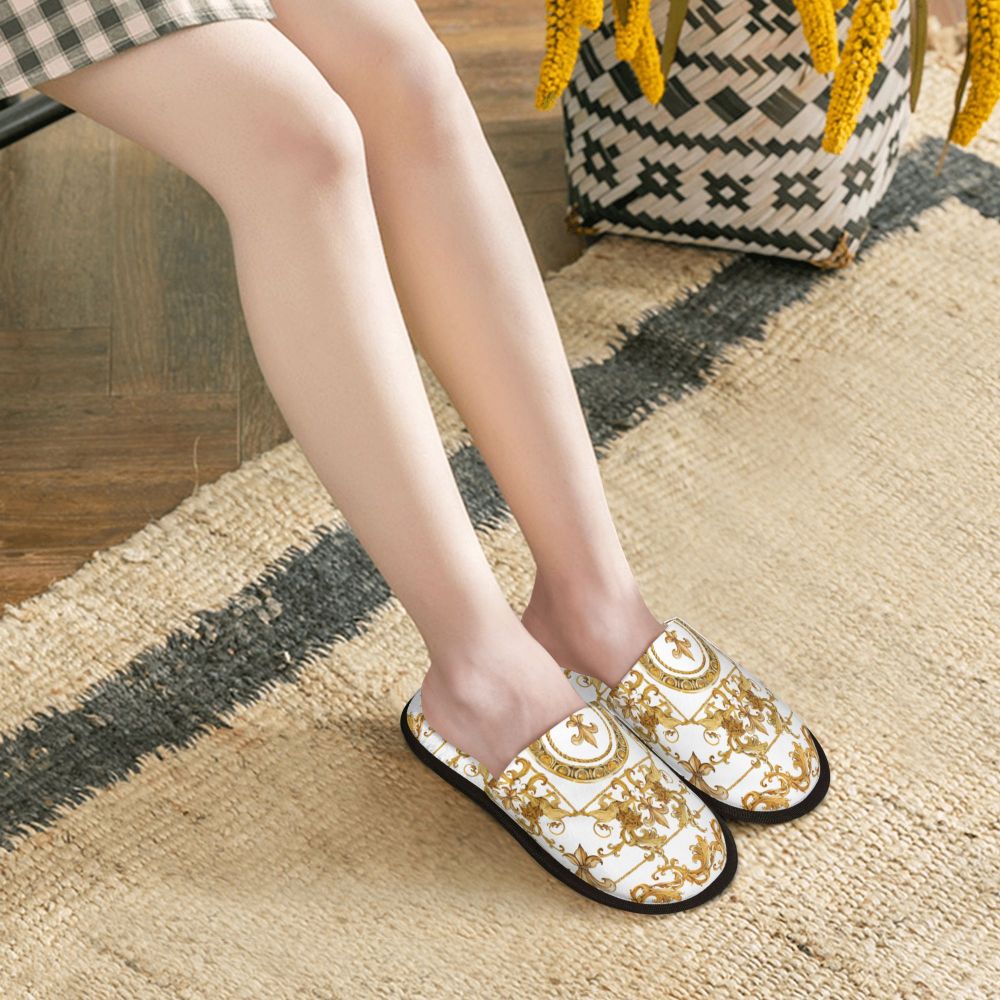 Custom Queen Of Absolutely Everything Gold Baroque Soft Memory Foam House Slippers Women Comfy Warm Anti-skid Sole Slipper