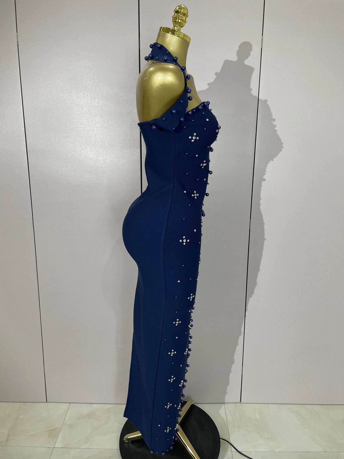 2025 Luxury Shining Diamonds Pearls Sleeveless Bodycon Bandage Long Dress Women Celebrate Evening Party Elegant Birthday Gowns