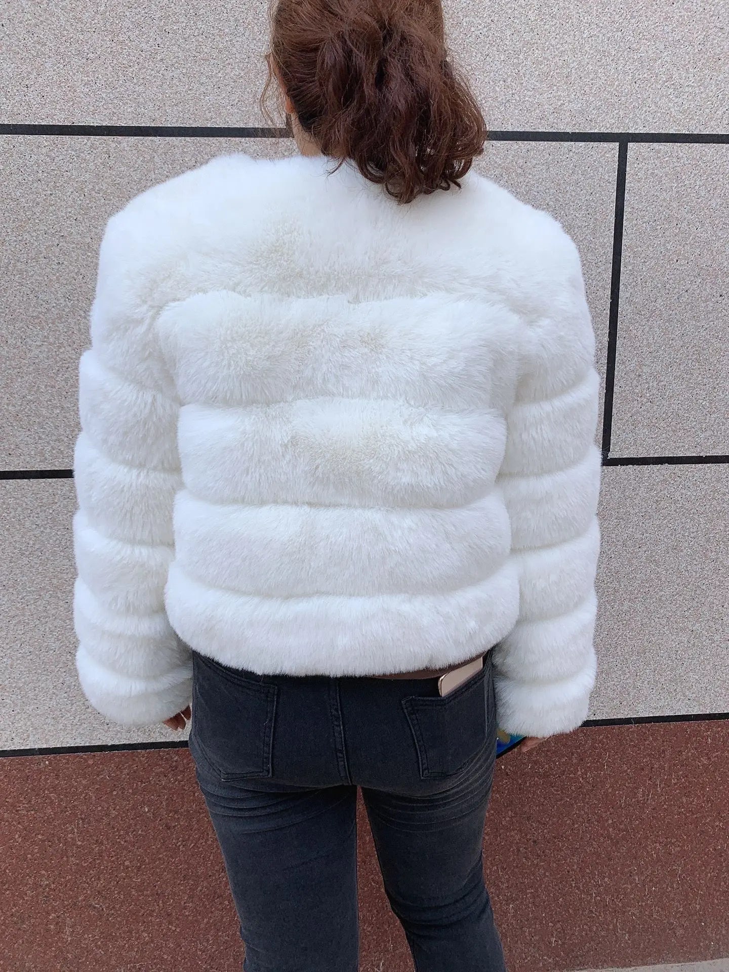 Damenmode Kunstpelzmantel superheiß Herbst Winter Damen kurze Kunstfuchsjacke flauschig hohe Qualität 7XL Damen Pelzmäntel