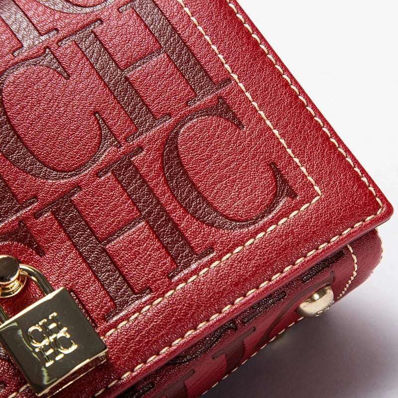 Fashionable Classic Light Luxury Design Exquisite Craftsmanship Women's New Shoulder Bag Letter PU Material Crossbody Bag