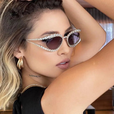 XJiea 2024 Designer Rhinestone Sunglasses For Women Luxury Brand Fashion Steampunk Men Eyeglasses Party Beach Shades Accessory