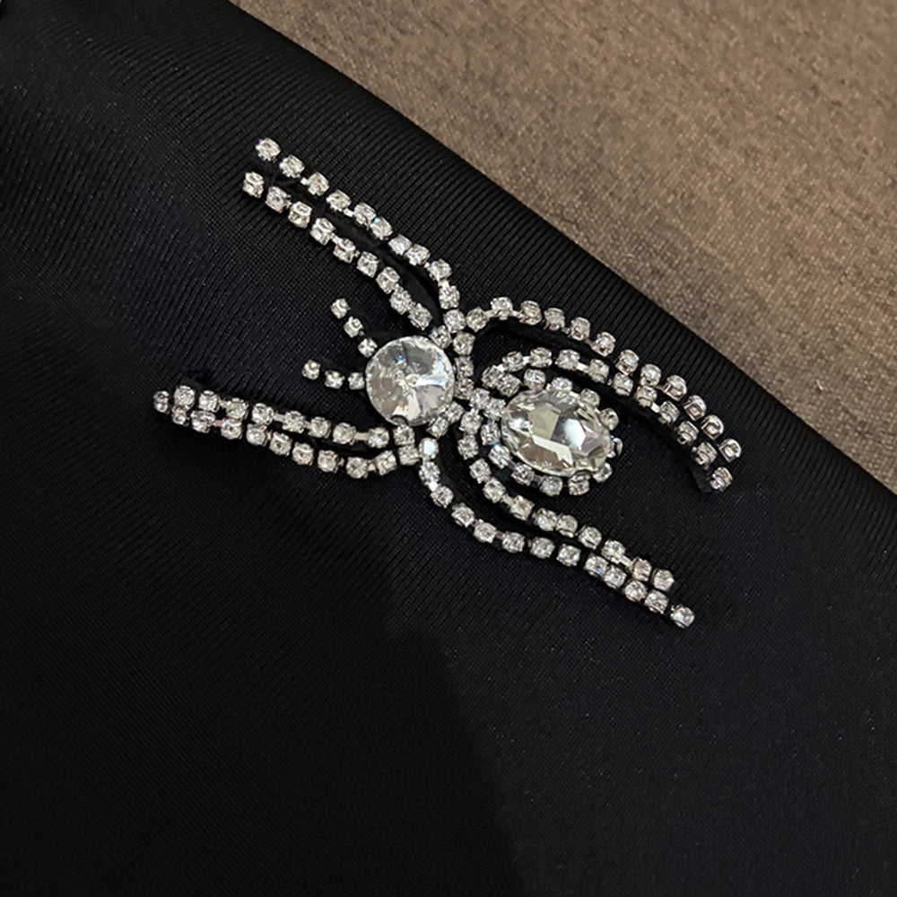TWOTWINSTYLE Solid Spliced Diamonds Slimming Dresses For Women Strapless Sleeveless Backless Chic Dress Female Fashion KDR524979