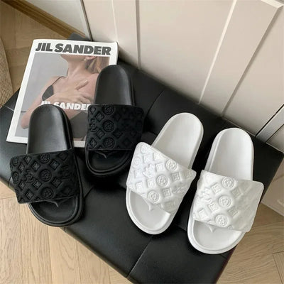 Ladies Magic Sticker Flat Slippers 2025 Summer New Designer Luxury Sandals for Women Elegant Home Flat Slippers Zapatos De Mujer