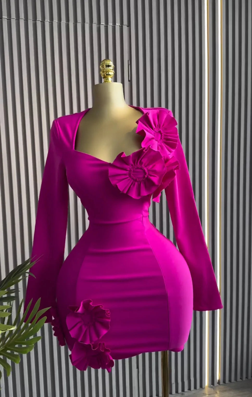 CM.YAYA Women Strapless Mult 3D Flower Long Sleeve Bodycon Mini Dress Sexy Birthday Evening Night Party Club Vestidos Dresses
