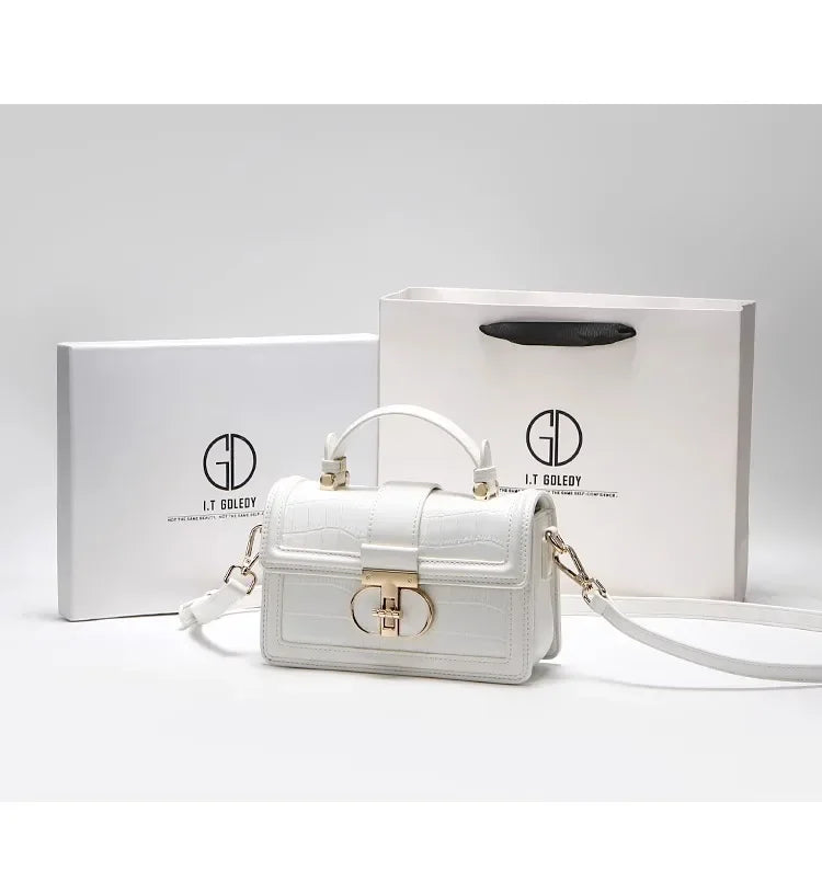 Luxury Designer Bags with High Quality Alligator Printing Leather and Delicate Metal Design Women's Portable Shoulder Bag