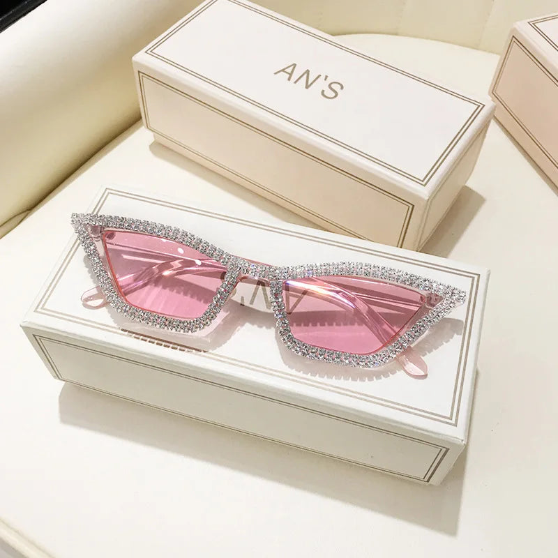 Fashion CAT EYE Rhinestone Bling Sunglasses Women Vintage Brand Luxury Small Frame Ladies Gradient Sun Glasses Oculos UV400