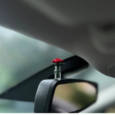 Dainty roses car center console window ornament mini cure car accessories ladies car personality beautiful interior ornaments