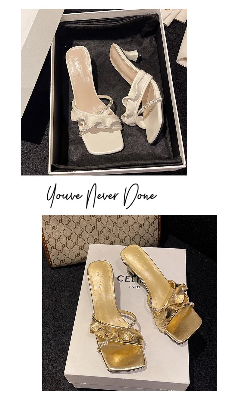2024 Summer New Velcro Casual Roman Beach Sandals Plus Size 36-43 Thick Soled Outer Wear Sandals