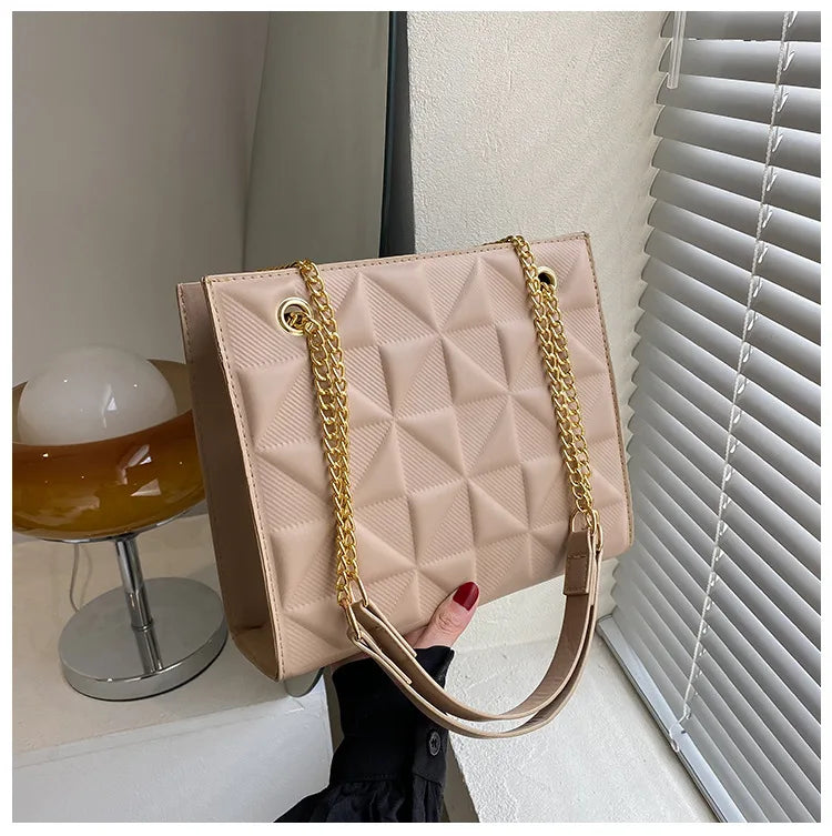 Ladies Fashion Large Capacity Chain Bag Retro Square Tote Bag Diamond Texture Shoulder Crossbody Daily Hundred Underarm Handbag