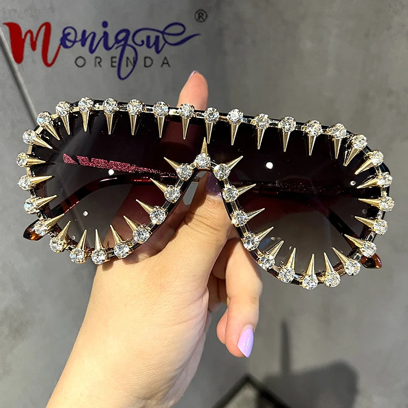 Sunglasses Women Luxury Brand Designer Punk Rhinestones One Piece Sun Glasses Men Hip Hop Shades Eyewear Oculos De Sol
