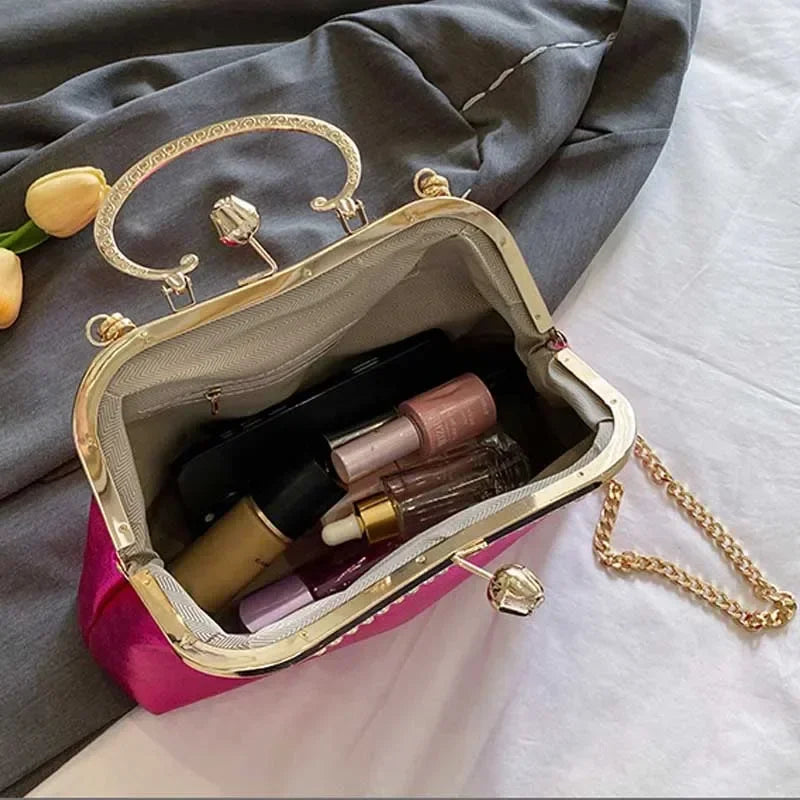 2024 Luxury Women Gold Green Chain Messenger Bags PU Leather Shoulder Bags Shell Clip Designer Handbag And Purse Wedding Clutch