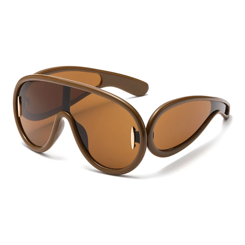 New Fashion Personality Hip Hop Cool Cyberpunk Sunglasses with Large Frame UV400 Anti UV Eyeglasses Oculos De Sol Feminino