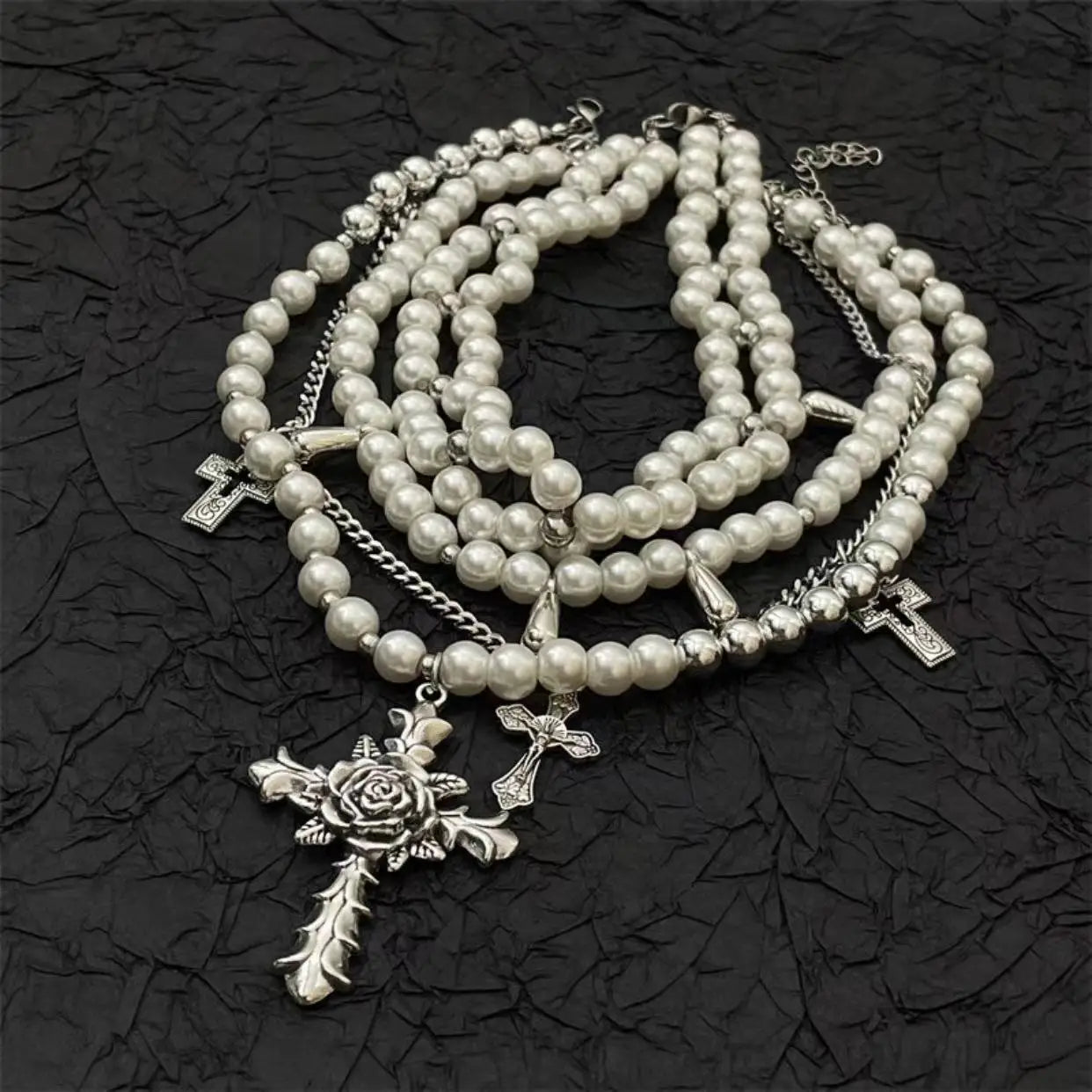 Goth Rose Flower Imitation Pearl Bead Cross Pendant Necklace for Women Multilayer Pearl Chains Aesthetic Vintage Luxury Jewelry