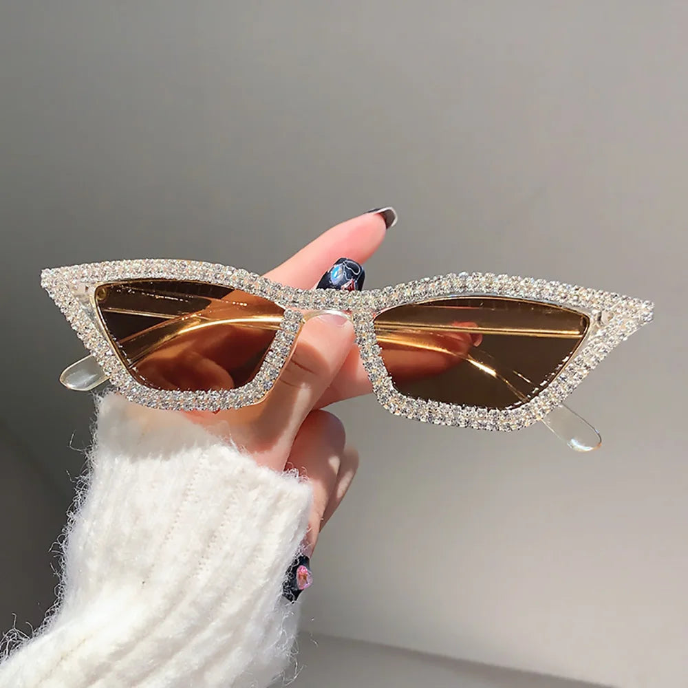 Fashion CAT EYE Rhinestone Bling Sunglasses Women Vintage Brand Luxury Small Frame Ladies Gradient Sun Glasses Oculos UV400