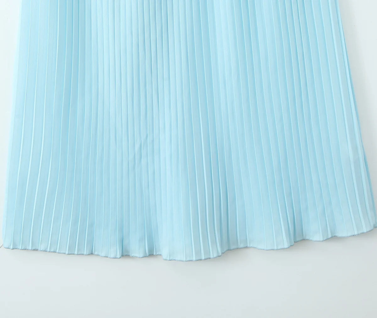 Pure sexy French high-end tube top one-shoulder dress female long seaside holiday pleated skirt