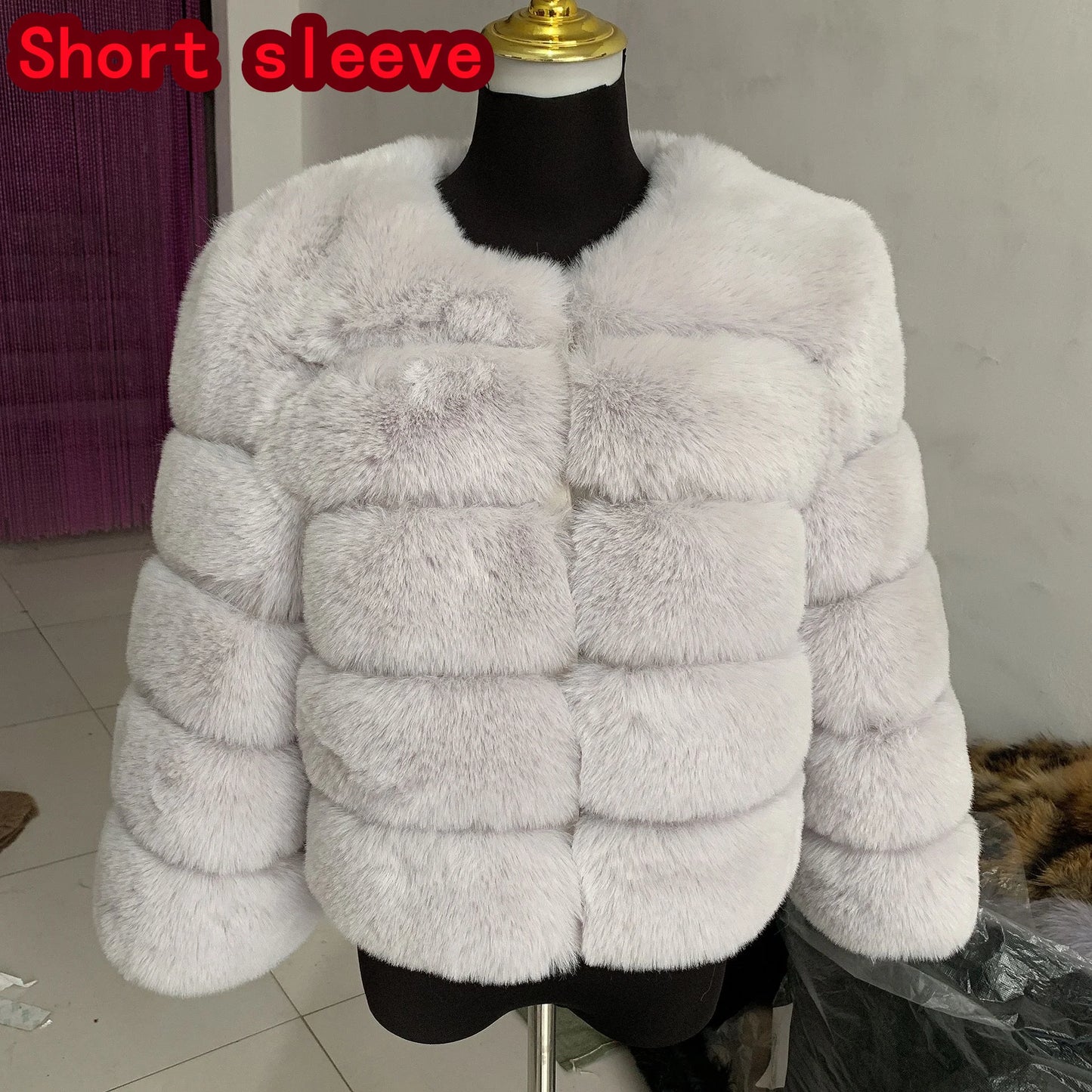 Damenmode Kunstpelzmantel superheiß Herbst Winter Damen kurze Kunstfuchsjacke flauschig hohe Qualität 7XL Damen Pelzmäntel